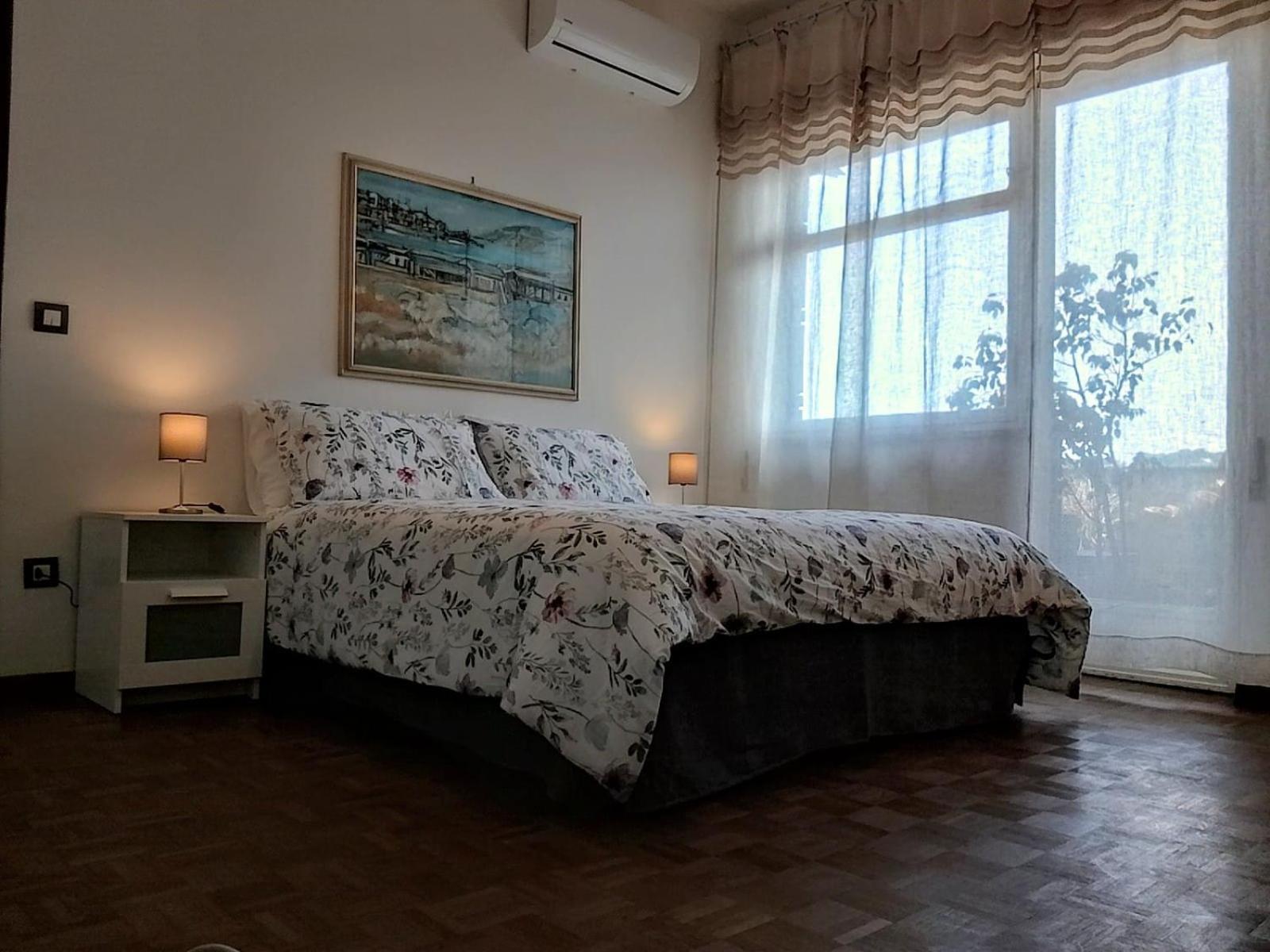 Appartamento Panoramico Cagliari, I Tre Grilli, Centro Exterior foto